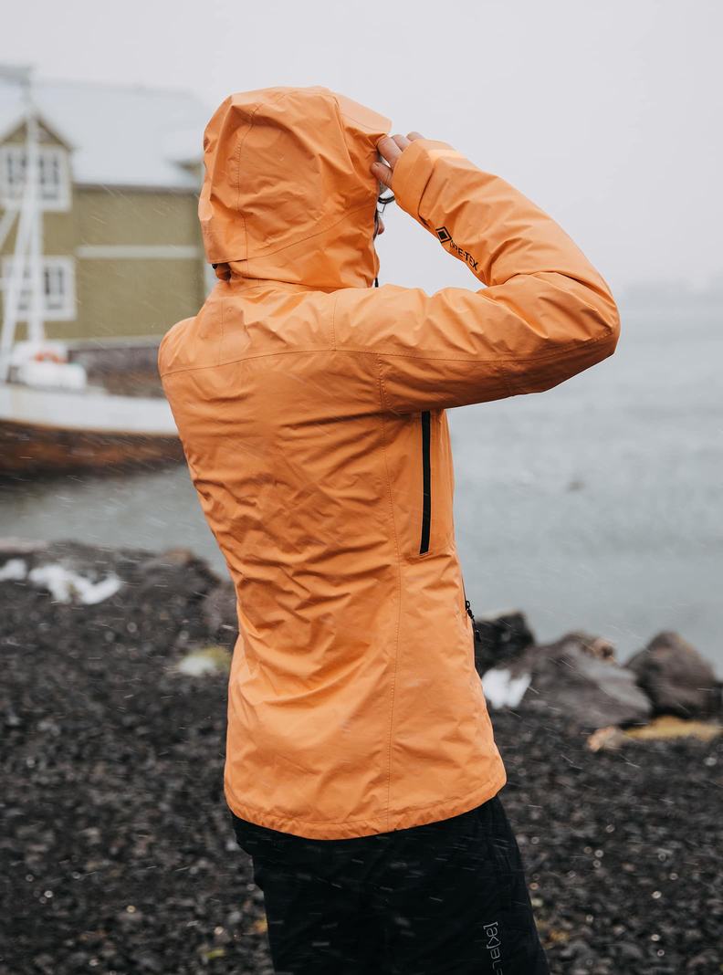 Burton [ak] Surgence GORE-TEX 2L Zimní Bunda Damske Oranžové | 38651-XWKC